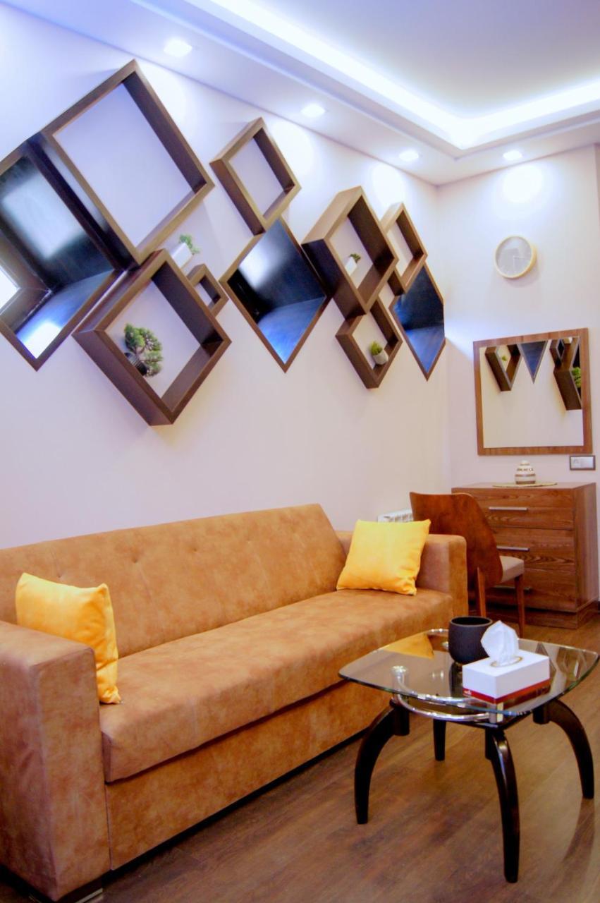 Moscow Boutique Hotel Ереван Екстериор снимка
