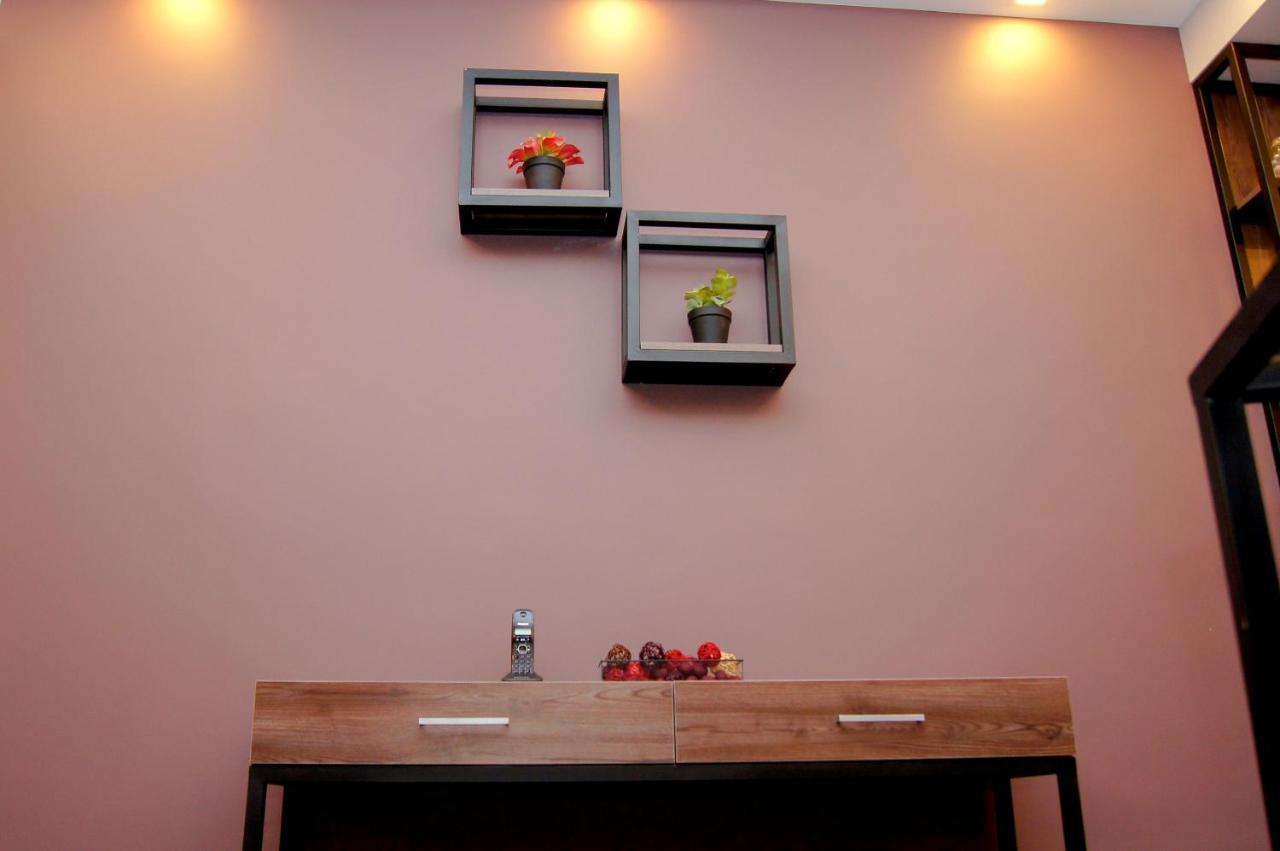 Moscow Boutique Hotel Ереван Екстериор снимка