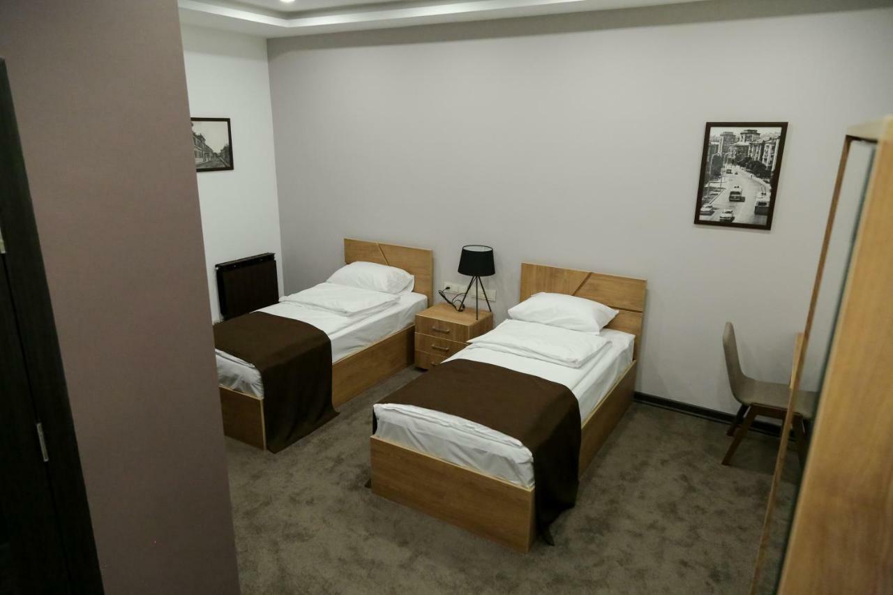 Moscow Boutique Hotel Ереван Екстериор снимка